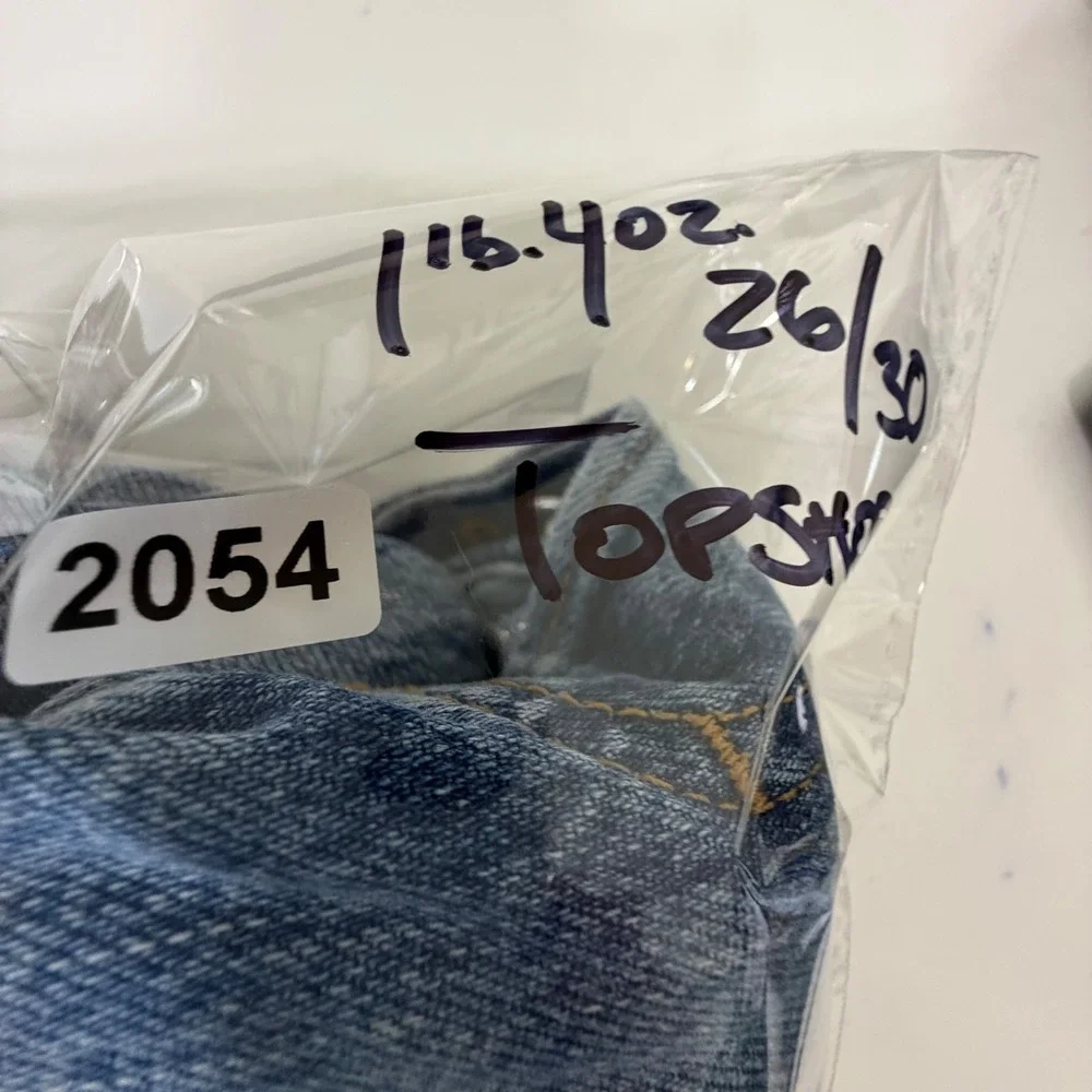Topshop‎ Dad Jeans 26/30 Light Wash Ripped Knee Straight Leg - Picture 9 of 9